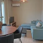 Apartment Aeraki Center